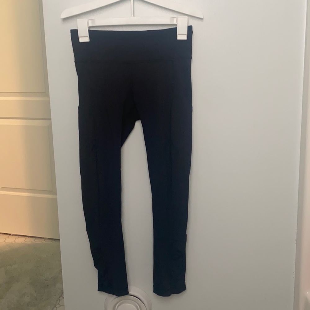 Lulu lemon leggings. Size 4.